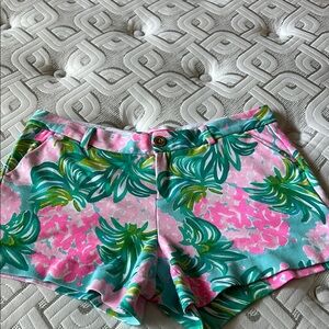 Lily Pulitzer Tropical Print Women's Shorts